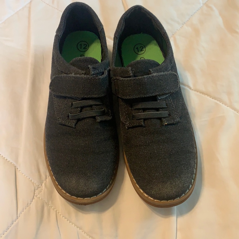 Boys dress shoes